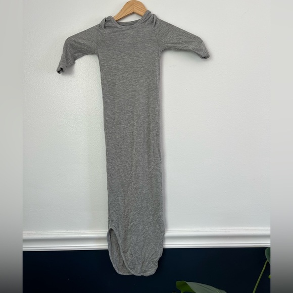 Little Sleepies Gray Knotted Nightgown Bamboo Newborn - Picture 1 of 3